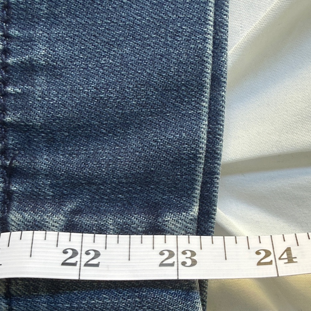 Universal Thread Dark Blue Wide Leg Jeans - Picture 8 of 8